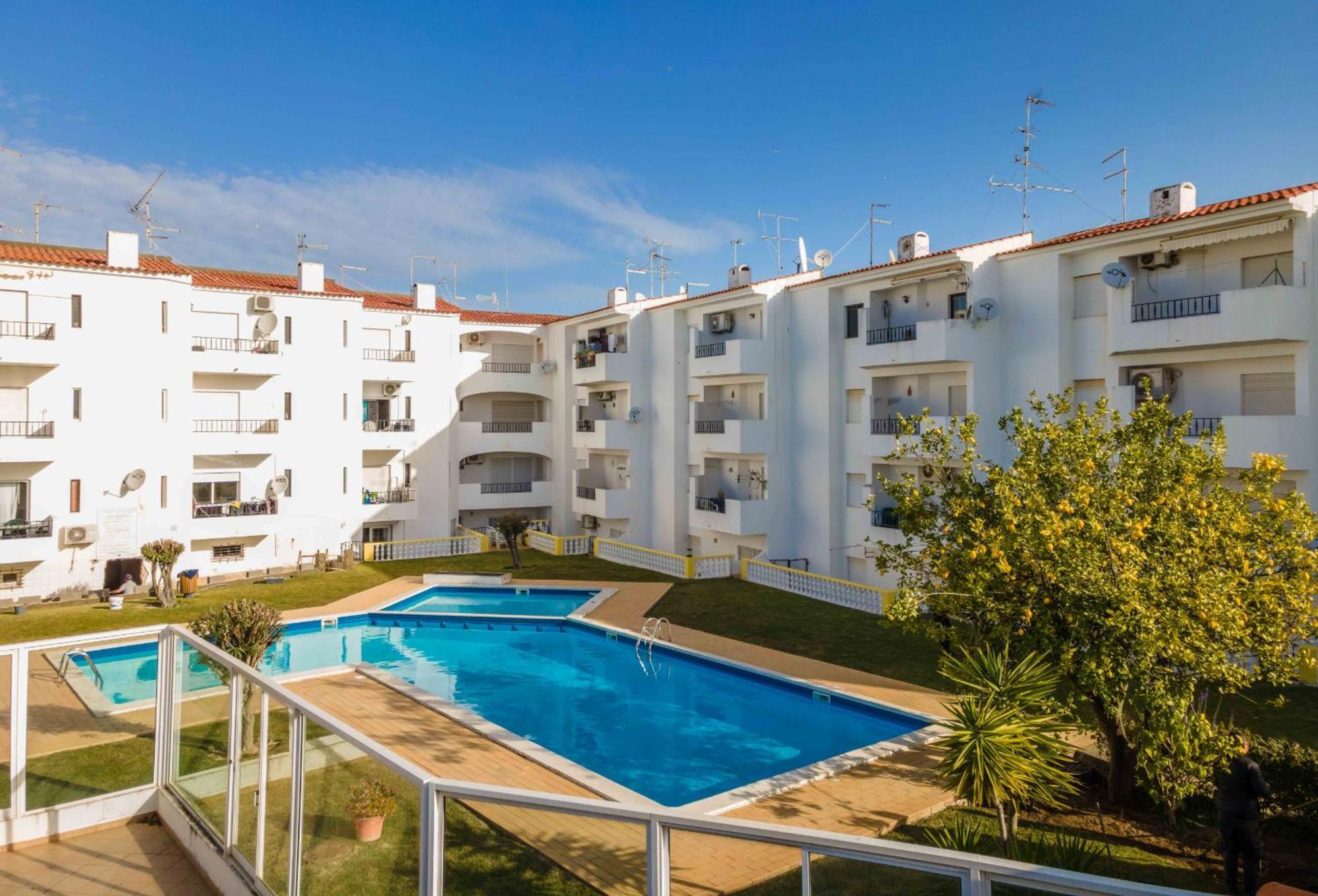 Santa Eulalia 2-Bedroom Apartment - Swimming Pool - Wifi 阿尔布费拉 外观 照片