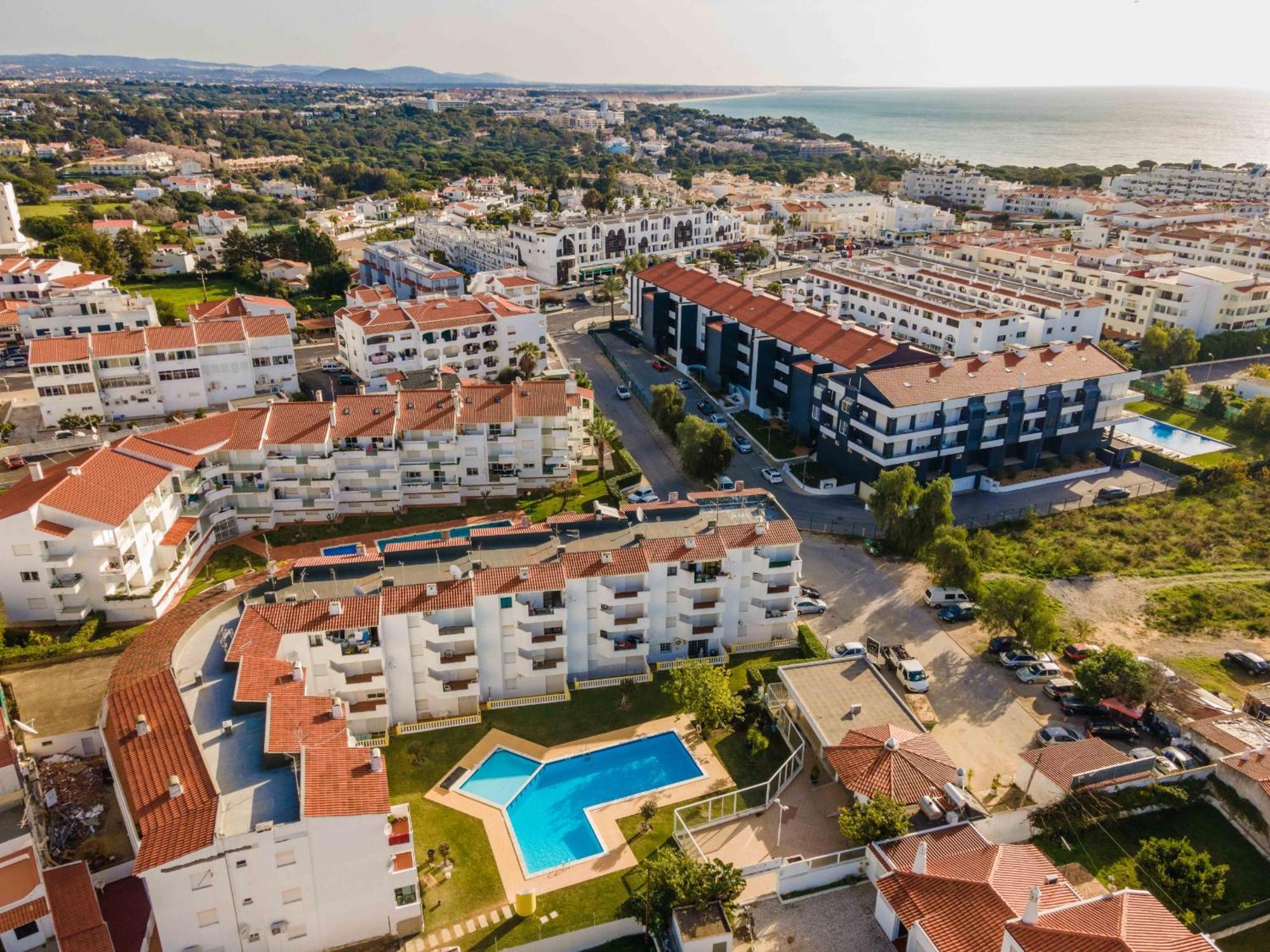 Santa Eulalia 2-Bedroom Apartment - Swimming Pool - Wifi 阿尔布费拉 外观 照片