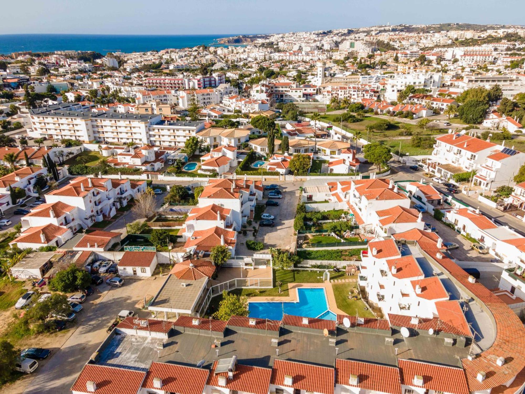 Santa Eulalia 2-Bedroom Apartment - Swimming Pool - Wifi 阿尔布费拉 外观 照片